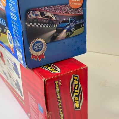 LOT 202: Toys R Us Trucks & Matchbox: Spongebob & Go Diego Go
