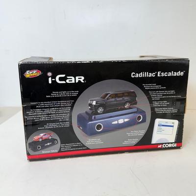 LOT 203: iCar Cadillac Escalade, Ertl American Muscle 1971 Cuba & More