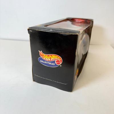LOT 205: Hot Wheels Collectibles in Box & Matchbox Trucks in Package