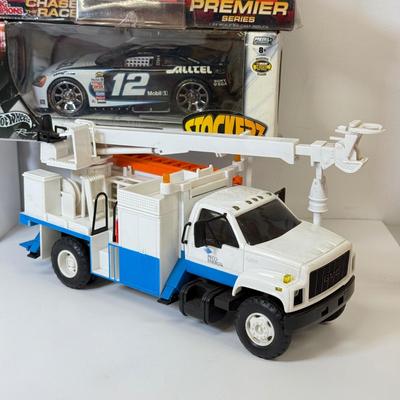 LOT 207: NASCAR Stockers, Racing Champions in Package, Matchbox Convoys & More