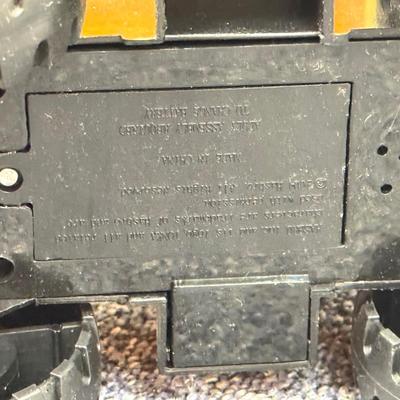 LOT 208: Large Tonka Construction Toy Vehicles