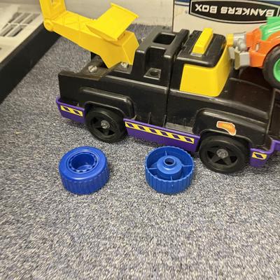 LOT 210: Big Lot of Young Kids Construction Vehicle Toys & More