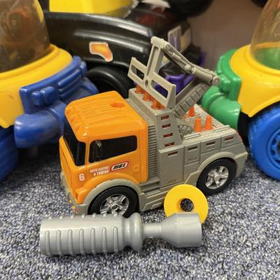 LOT 210: Big Lot of Young Kids Construction Vehicle Toys & More