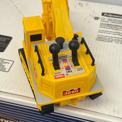 LOT 209: Tonka Tow Trucks, Tractor Trailer & More