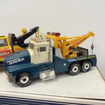 LOT 209: Tonka Tow Trucks, Tractor Trailer & More
