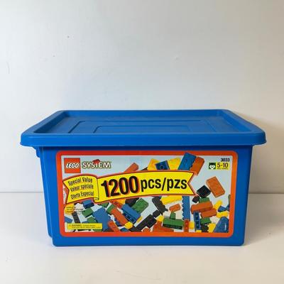 LOT: 214: Lego Collection: 2 Boxes & Bin w/ Loose