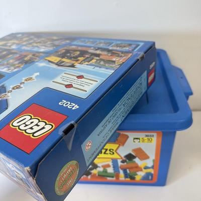 LOT: 214: Lego Collection: 2 Boxes & Bin w/ Loose
