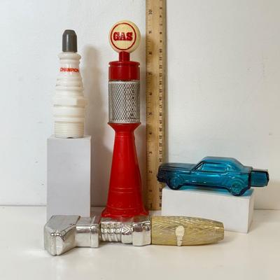 LOT 215: Vintage Avon Aftershave Bottles
