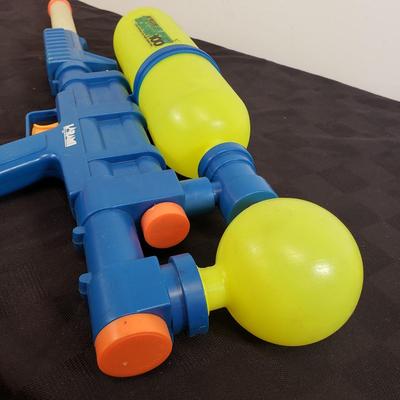 LOT 224: Vintage Larami Super Soakers with Assortment of Target Boards