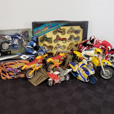 LOT 226: Motorcycle & Dirt Bike Collection