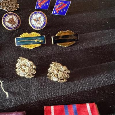 MILITARY BARS, PATCHES AND PINS
