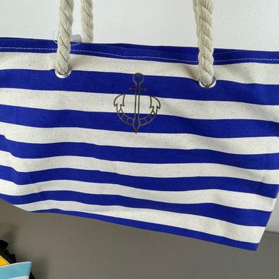 4 New Tote Bags