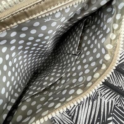 2 Lightweight Travel Crossbody Handbags