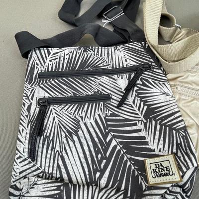 2 Lightweight Travel Crossbody Handbags
