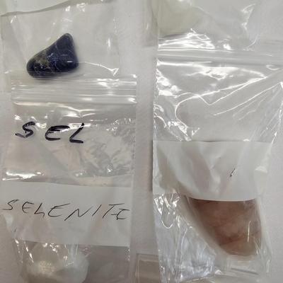 Polished/Finished Jewelry Cabs, Stones & More (B2-JS)