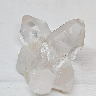 Quartz Crystal Specimens (GB-JS)