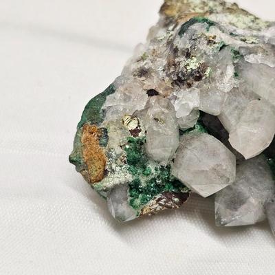 Assorted Quartz Pieces (GB-JS)