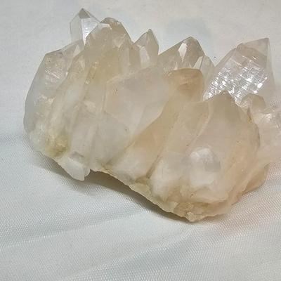 Assorted Quartz Pieces (GB-JS)
