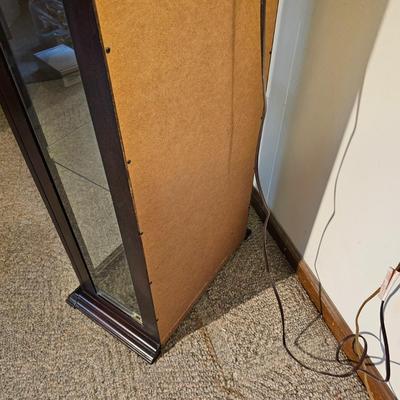 Five Glass Shelf Lighted Curio Cabinet by Pulaski Furniture (GB-JS)