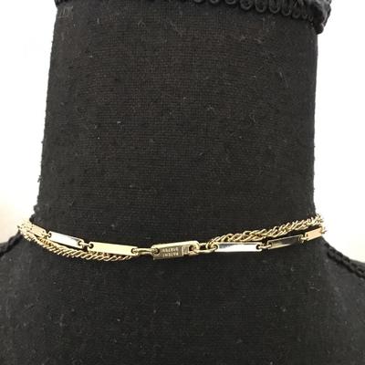 Vintage goldtone celebrity long chain necklaces excellent condition
