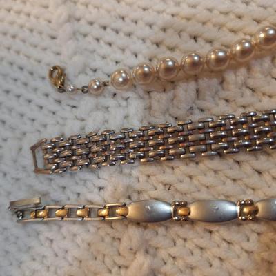 Sale Photo Thumbnail #207: 3 bracelets