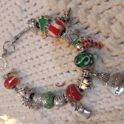 Sale Photo Thumbnail #248: Christmas Storyline Bracelet for December