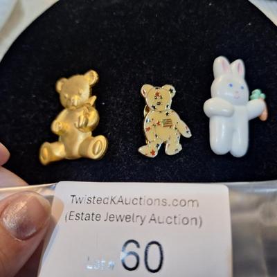 Sale Photo Thumbnail #256: Brooches- 2 bears 1 bunny