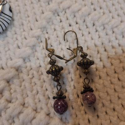 Sale Photo Thumbnail #315: 3 pair of dangle earrings