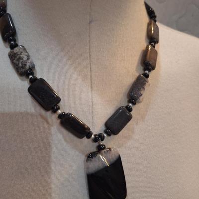 Sale Photo Thumbnail #359: necklace of rectangle shaped stones and pendant