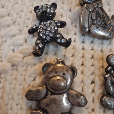 Sale Photo Thumbnail #397: Bear pins or brooches