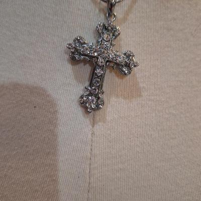Sale Photo Thumbnail #476: Necklace with cross pendant