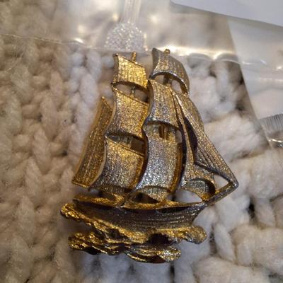 Sale Photo Thumbnail #514: 2 brooches- sailboat and hummingbird