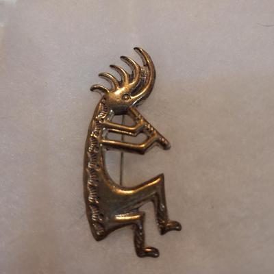Sale Photo Thumbnail #577: Sterling silver Kokopelli kachina Brooch- vintage Navajo pin