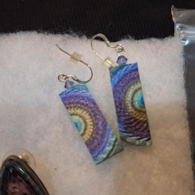 Sale Photo Thumbnail #651: earrings bundle