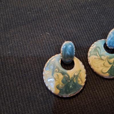 Sale Photo Thumbnail #692: earrings bundle- no backs