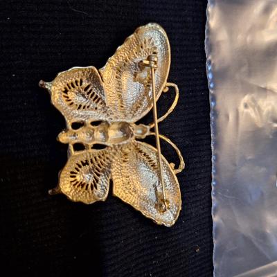 Sale Photo Thumbnail #735: vintage gold tone butterfly brooch