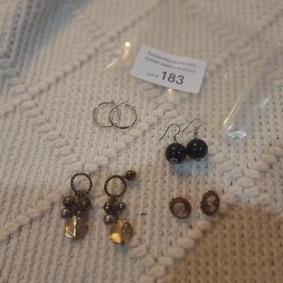 Sale Photo Thumbnail #815: earrings bundle 4 pair