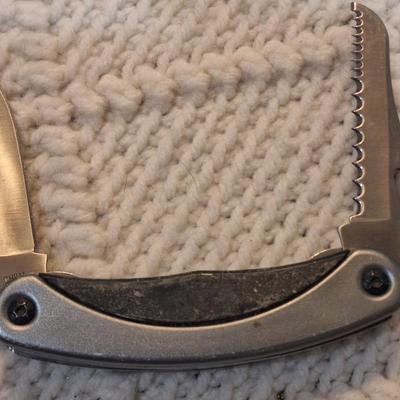 Sale Photo Thumbnail #837: 2 pocket knives- one is USA