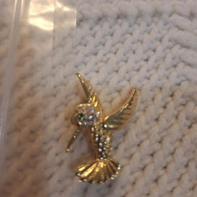 Sale Photo Thumbnail #884: hummingbird brooch