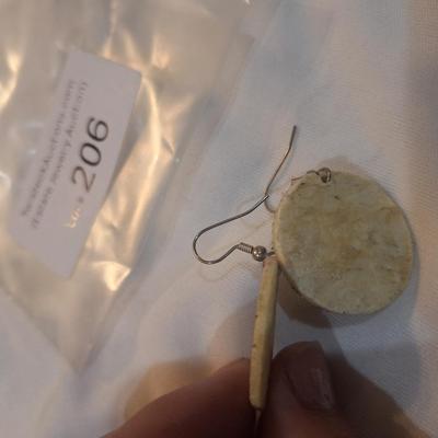 Sale Photo Thumbnail #931: earrings