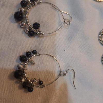 Sale Photo Thumbnail #965: earring bundle