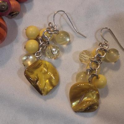 Sale Photo Thumbnail #990: earrings