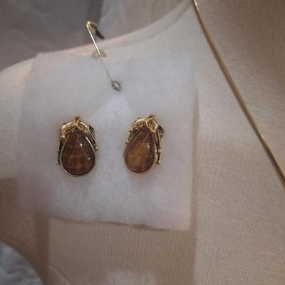 Sale Photo Thumbnail #1072: matching necklace and earrings with large teardrop pendant