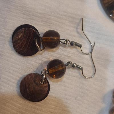 Sale Photo Thumbnail #1200: 3 pair earrings