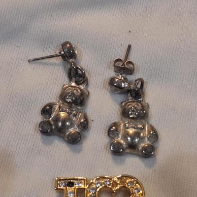 Sale Photo Thumbnail #1214: earrings and lapel pins- all about bears