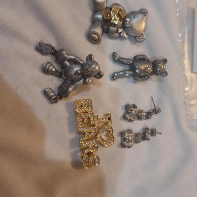 Sale Photo Thumbnail #1212: earrings and lapel pins- all about bears