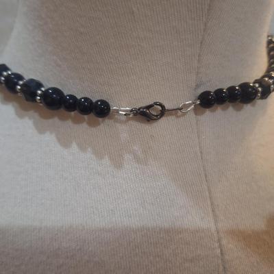 Sale Photo Thumbnail #1265: beaded necklace with black and silver beads