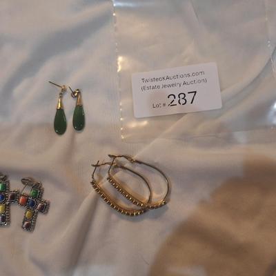 Sale Photo Thumbnail #1288: 3 pair earrings- no backs