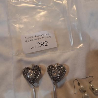 Sale Photo Thumbnail #1311: 2 pair earrings