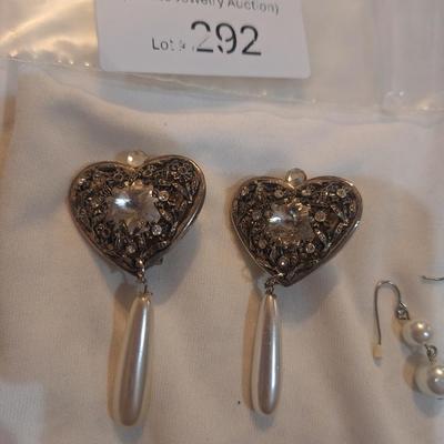 Sale Photo Thumbnail #1312: 2 pair earrings